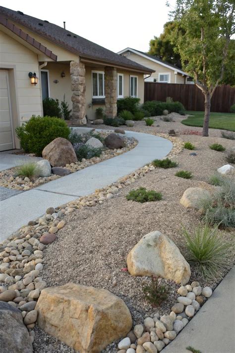 16+ Inspiring Decomposed Granite Front Yard Ideas