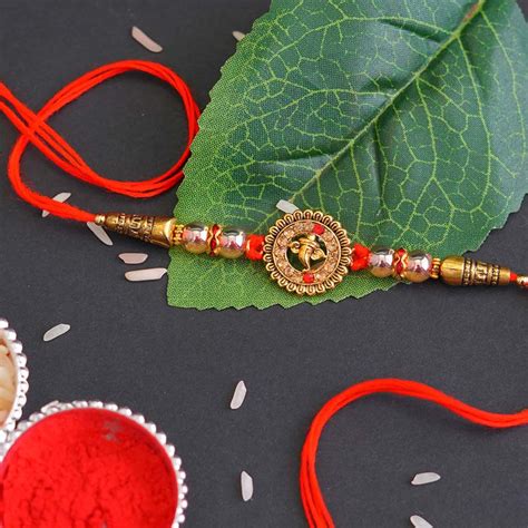 Send Designer Pearl Rakhi Online | Rakhibazaar.com