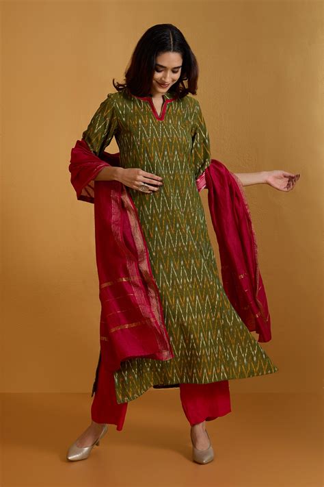 Moss Green Chevron Long Panel Kurta - maati crafts