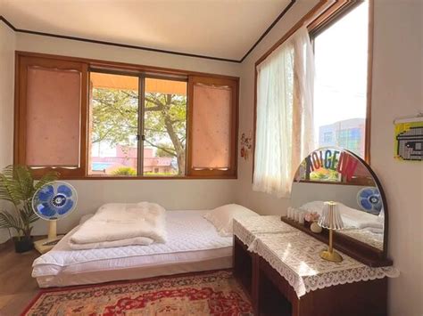 HOGEUN INN - FEMALE FOREIGNERS ONLY (Seogwipo, Jeju Island) - Hostel ...