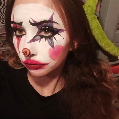 Pin by Moni on Halloween makeup ideas | Clown makeup, Cute clown makeup ...