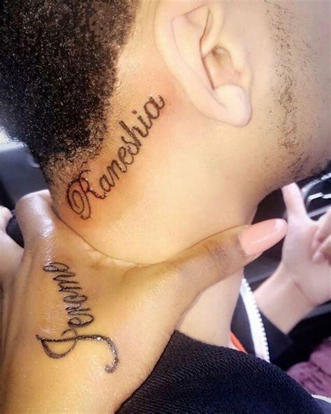girlfriend name tattoo ideas on hand