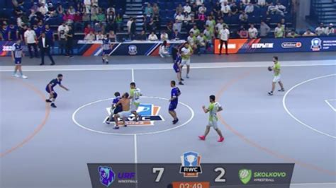 Wrestball, el invento ruso que combina baloncesto, rugby y lucha libre ...