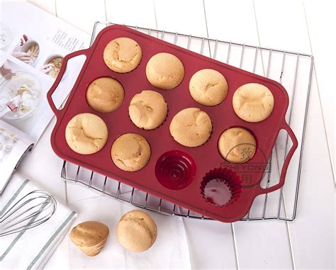 硅胶蛋糕模具微波炉烤箱12连早餐下午茶点心烘焙工具-阿里巴巴