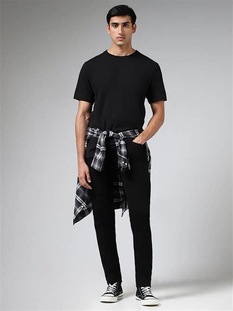 Buy WES Casuals Solid Black Cotton Relaxed-Fit T-Shirt from Westside