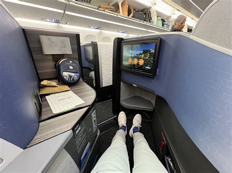 Fine Dining at 36K Feet: JetBlue Mint Suite Review, Boston to Amsterdam
