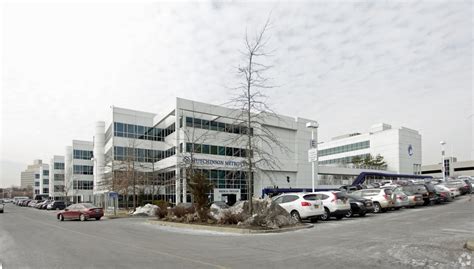 1200 Waters Pl, Bronx, NY 10461 - Hutchinson Metro Center | LoopNet