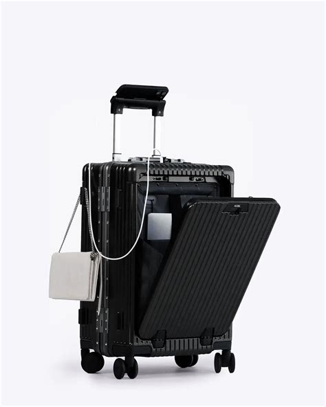 Carry-On Luggage | Nobl Travel