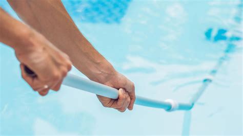 Pool Pump Maintenance Tips 的图像结果