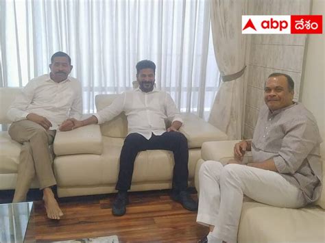 Telangana News : Revanth Reddy meeting with Komati Reddy | Telangana ...