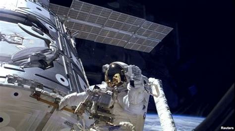 美国决定派宇航员太空行走 修复空间站冷却系统-搜狐新闻
