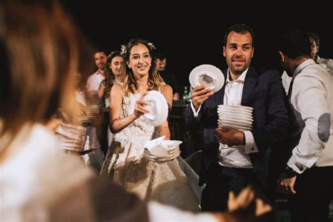 #GREEKWEDDING #TRADITIONS #CERAMICPLATES #BREAKINGPLATES # ...