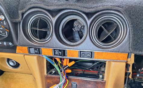 Outside temp gauge needle painting | Mercedes-Benz Forum