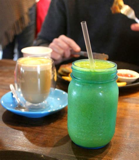 Green Gourmet Giraffe: Loaf and Lounge: Camperdown bakery, and the road ...