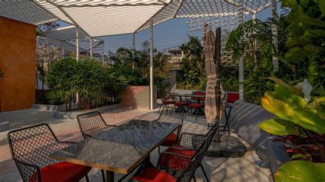 This lush Hyderabad restaurant in Jubilee Hills is the perfect outdoor ...