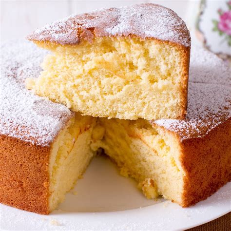 6 trucos para que el bizcocho quede esponjoso y jugoso (que no sabías)