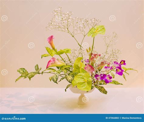 Ikebana. Flower Arrangement Stock Photo - Image of beauty, ikebana ...