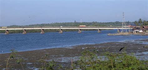 Valapattanam Backwaters Kannur - Hi Kannur Tourist Places
