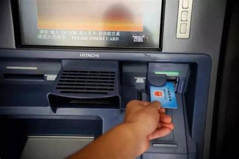 南昌：农业银行信用卡没收到 却在异地被刷近5万元_新浪江西_新浪网
