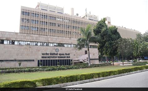 IIT दिल्ली जेईई एडवांस्ड 2025 क्वालीफायर के लिए ओपन हाउस की मेजबानी ...
