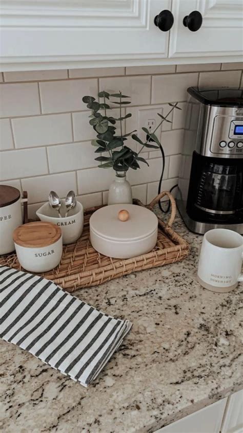 Fresh kitchen counter decor ideas for spring – Artofit