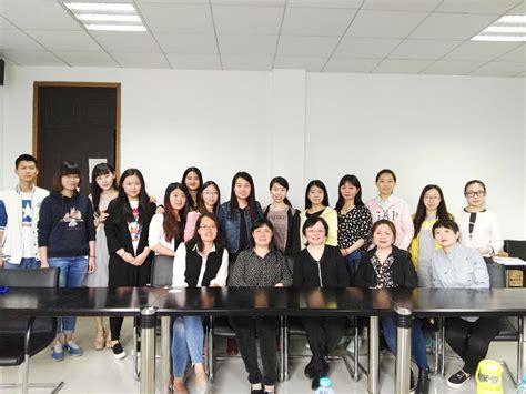 外国语学院-综合新闻-我院师生共赴广州两校进行学术交流