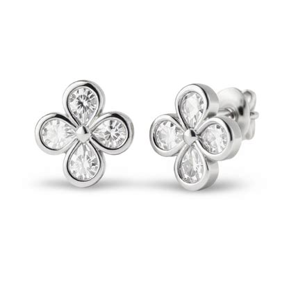 Ula Pear Shape Lab Diamond Clover Earrings – Jewelslane