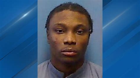 Ex-Las Vegas Raider Henry Ruggs working at Governor's Mansion as part ...