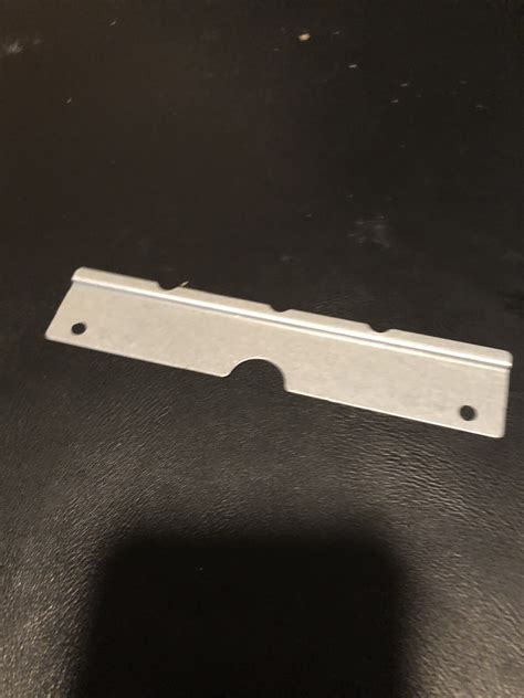 Alienware R13 Audio Back Panel 的图像结果