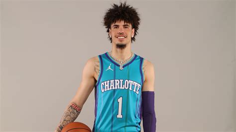 Hornets unveil new Classic Edition uniforms for 2023-24 | NBA.com