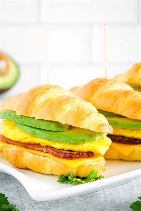 Breakfast Sandwich Ideas The Best One Pan Breakfast Egg Sandwich