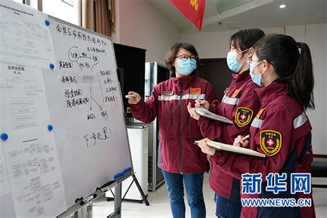 绘制确诊患者行动轨迹图的流调“侦探”_新闻中心_中国网