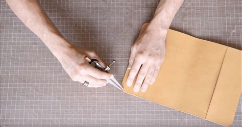 Leather Journal Cover Free Pattern 的图像结果