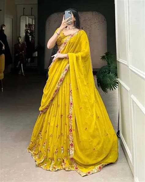 Traditional Lehenga - Buy Traditional Lehenga online at Best Prices in ...