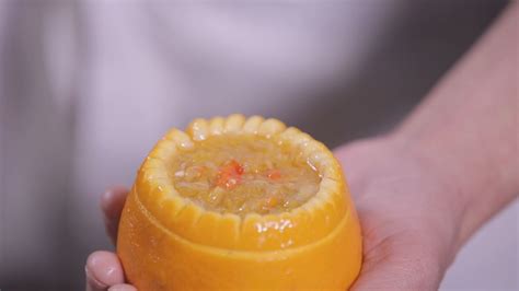 杭州名厨 复活古籍中的名菜蟹酿橙，如何做到四个要点皆不可缺？他的厨艺人生，归结为八个字。_杭州生活大参考_新浪博客