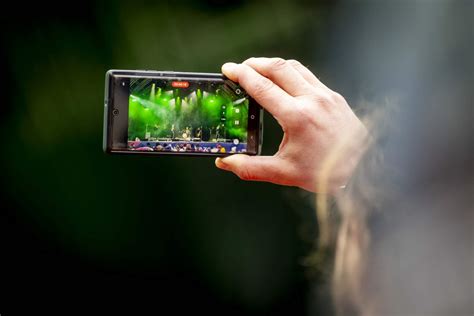 Live Concerts 的图像结果