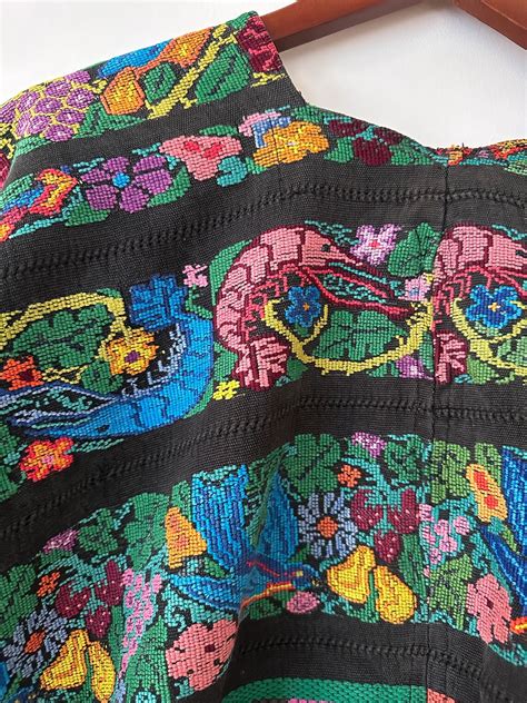 Huipil - Traditional Guatemalan Clothing - Etsy