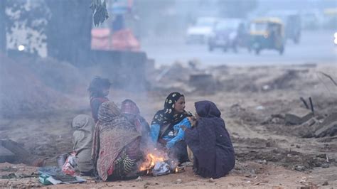 Delhi records coldest day of season at 2.4 deg C, fog hits visibility ...