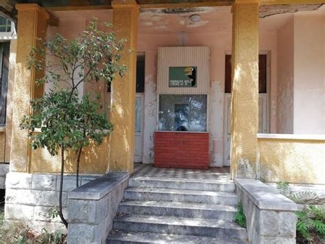 Prirodoslovni muzej i zoološki vrt (Museum / Galerie / Theater / Oper ...