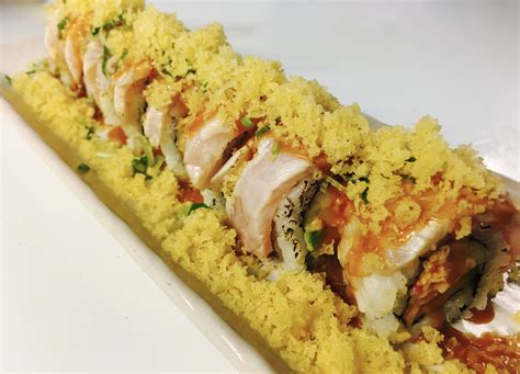 Magic Yellowtail Roll – Hinata Sushi San Diego