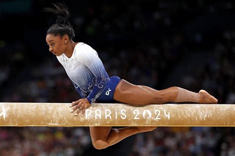 Simone Biles, Suni Lee Fall in Balance Beam Finals at 2024 Olympics ...