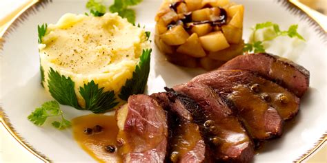 magret de canard aux poires