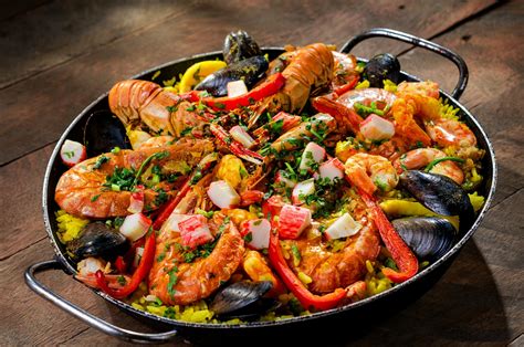10-Minute Mediterranean Paella Recipe