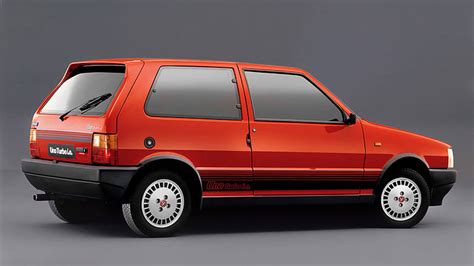 Fiat Uno Turbo, la "piccola bomba". - L'Automobile