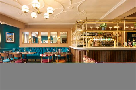 Order Online | Royal Castle, Dartmouth | St Austell Brewery