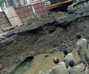 Mumbai: Dadar, Matunga, Wadala, Sion face water cuts as 100-yr-old pipe ...