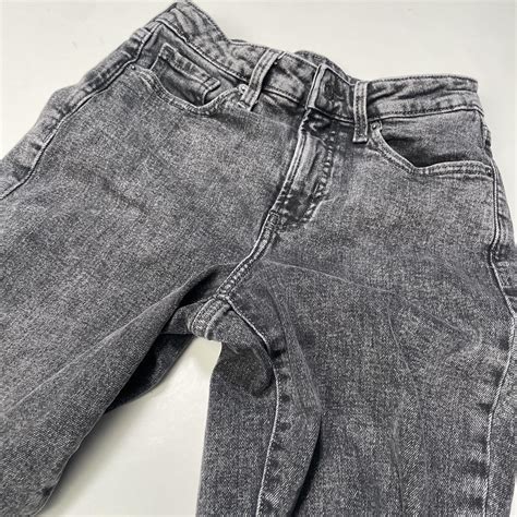 Women's Black Wash Jeans - Depop