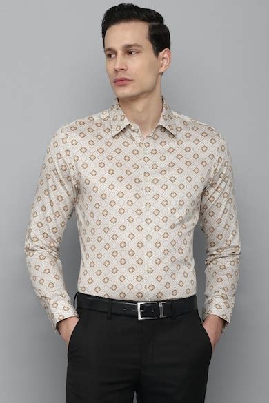 Buy Men Beige Slim Fit Print Full Sleeves Formal Shirt Online - 758786 ...