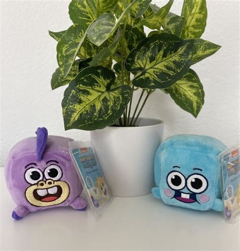 Buy Nickelodeon Pinkfong Baby Shark Official Song Cubes Plush, Chuck ...