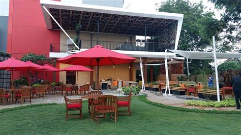 METLAND HOTEL BEKASI - Hotel Reviews, Photos, Rate Comparison - Tripadvisor